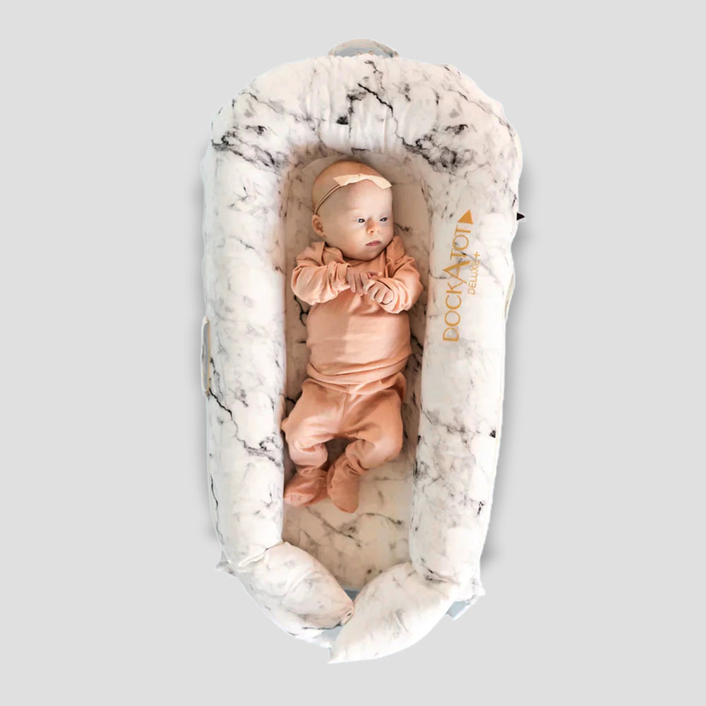 DockATot Deluxe+ Pod - Carrara Marble (0-8 months)