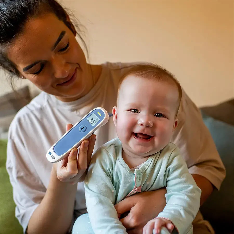 Tommee Tippee Closer to Nature Digital Ear Thermometer – Fast & Accurate Readings for Babies and Adults