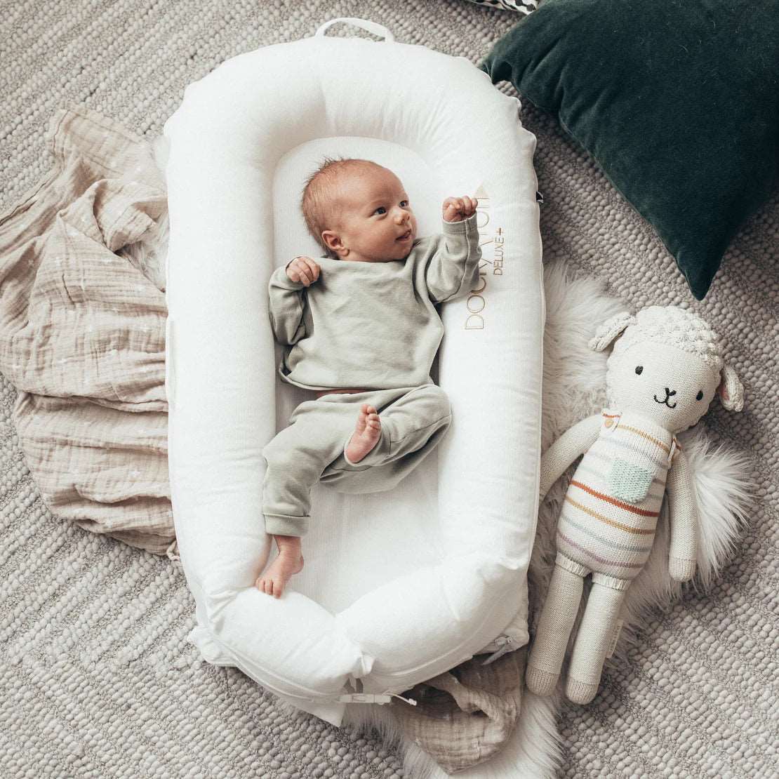 DockATot Deluxe+ Pod - Pristine White 0-8 months