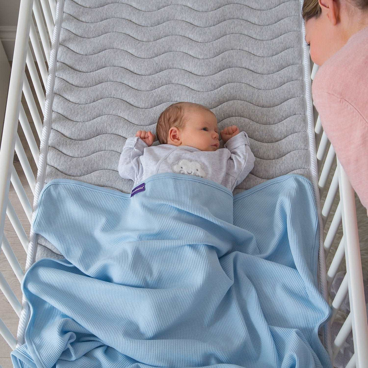 ClevaMama Waffle Weave Cotton Blanket Cot/Cot Bed