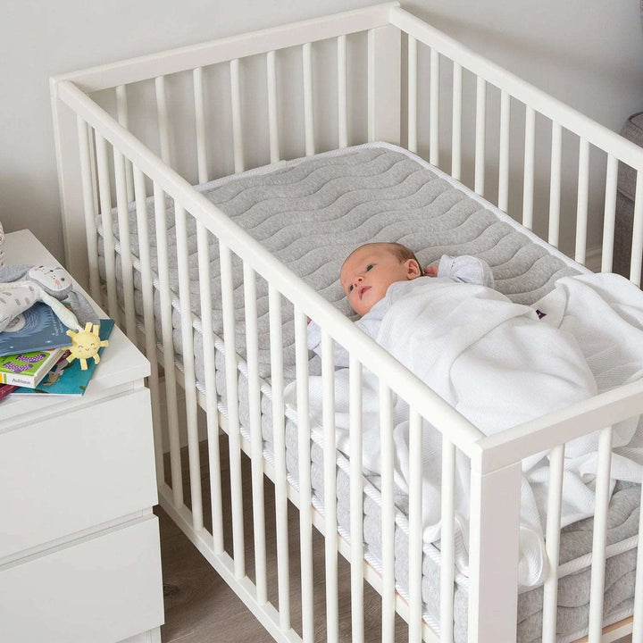 ClevaMama Waffle Weave Cotton Blanket Crib and Moses Basket