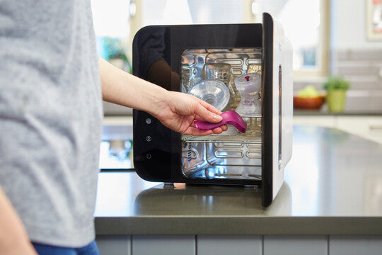 Tommee Tippee UV Sterilizer 3in1 - Sterilise, Dry and Store