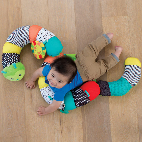 Infantino gaga prop a pillar tummy time seated support