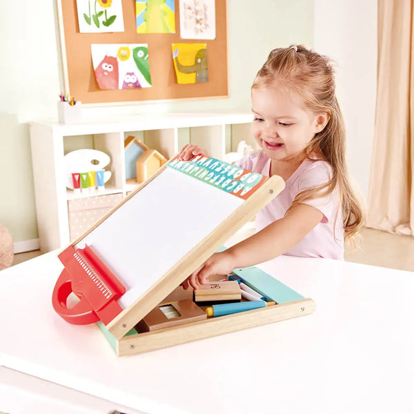 Hape Store & Go Easel