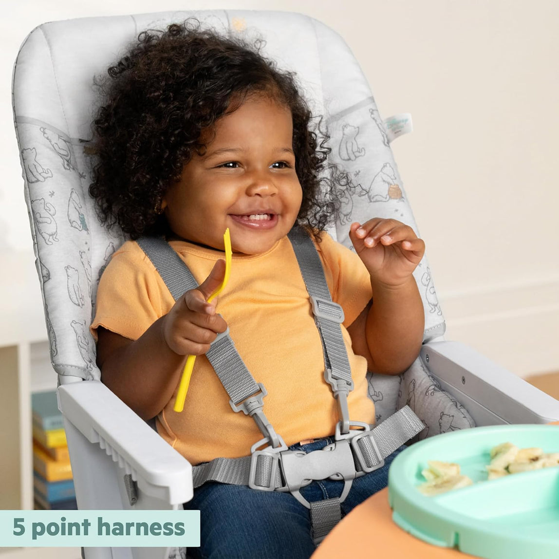 Ingenuity Winnie the Pooh Classic Pals Compact Folding High Chair - Up To 3 Years