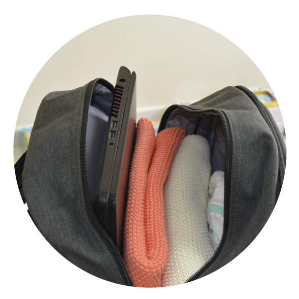 مون- شنطة ظهر للحفاضات- رمادي غامق