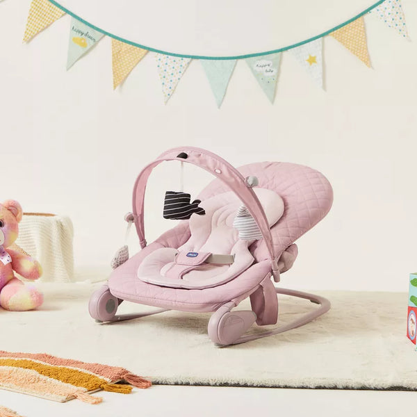 Chicco Hoopla Baby Bouncer -Blossom