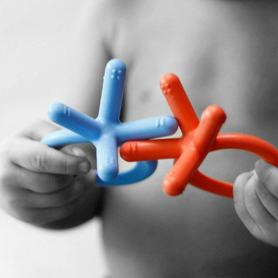 Comotomo Silicone Teether 3M+ - MamaApp