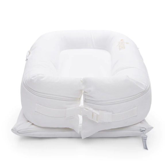 DockATot Deluxe+ Pod - Pristine White (0-8 months) - MamaApp