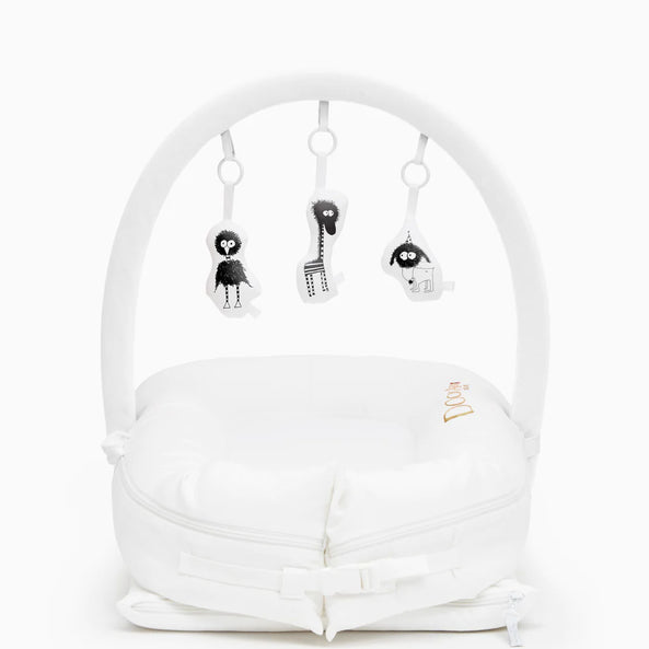 DockATot Deluxe+ Pod - Pristine White 0-8 months