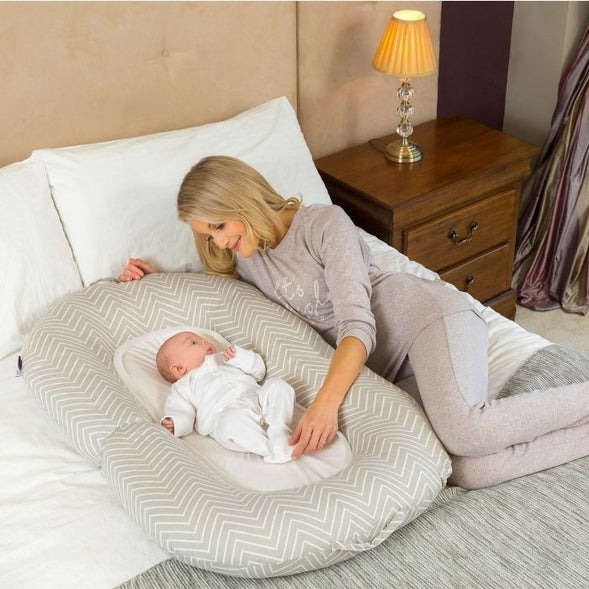 ClevaMama Mum2Me Maternity Pillow & Baby Pod